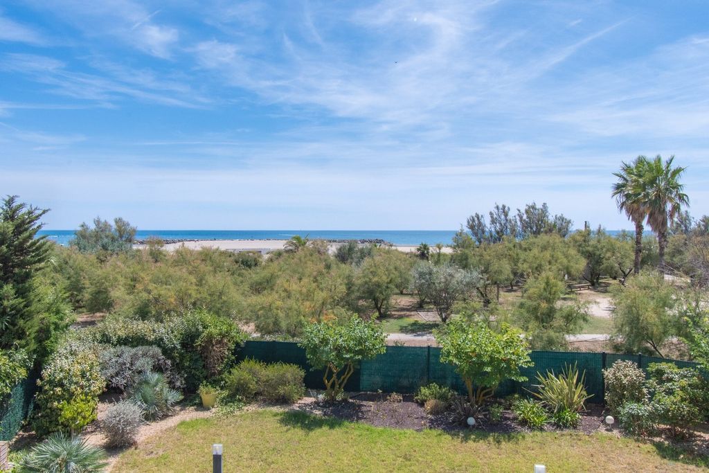 Property photo 1 of 23 Sète, Beach District, Property On The First Line Of The Sea And Beaches