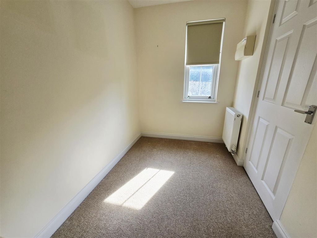 Additional image 12 of 1 bed flat for saleDuchy View, Launceston PL15