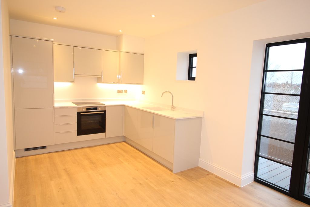 Property photo 3 of 10 Img_0521