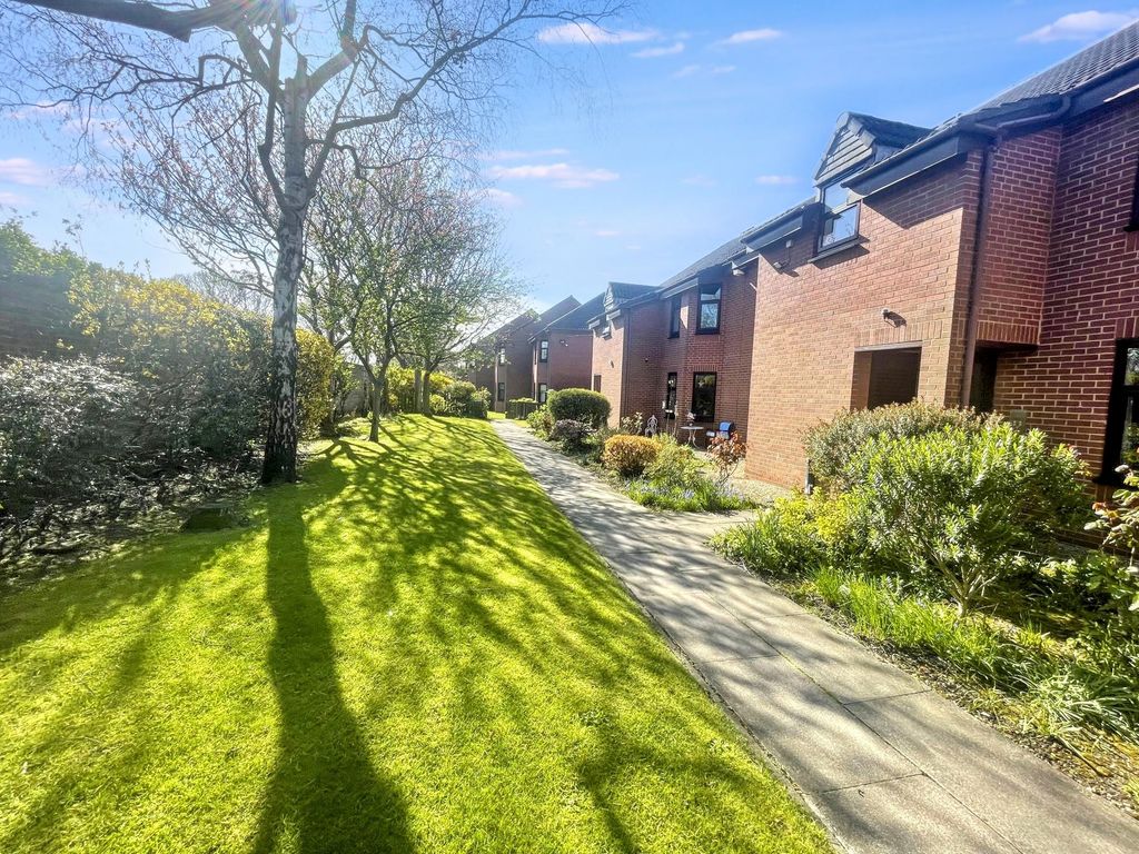 Property photo 3 of 4