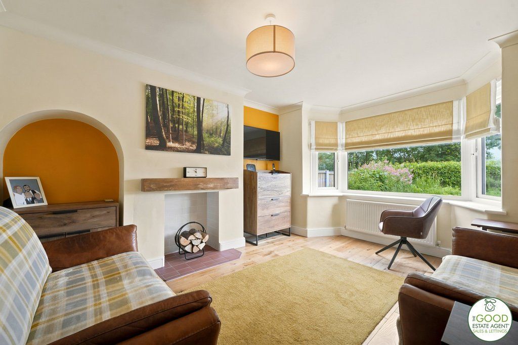 Property photo 2 of 39