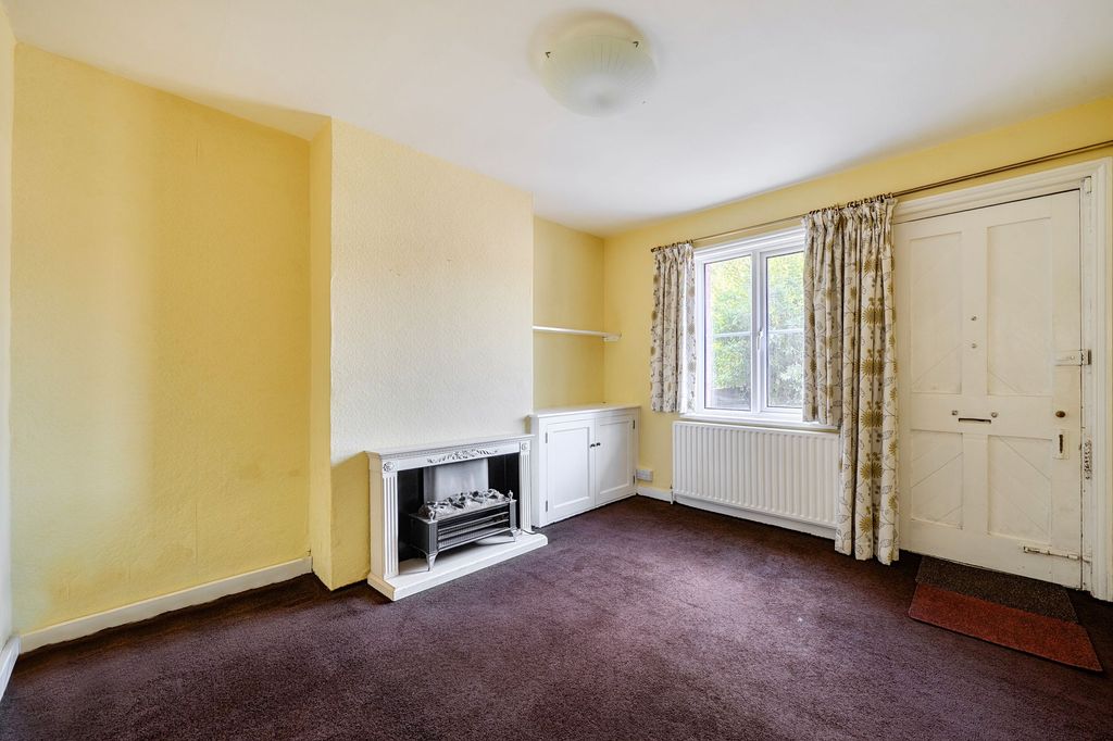 Property photo 3 of 19