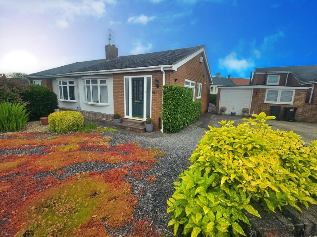 Property photo 1 of 13 Front