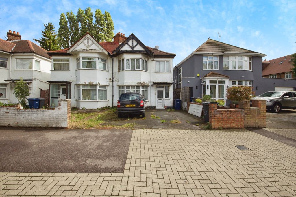 Property photo 1 of 13