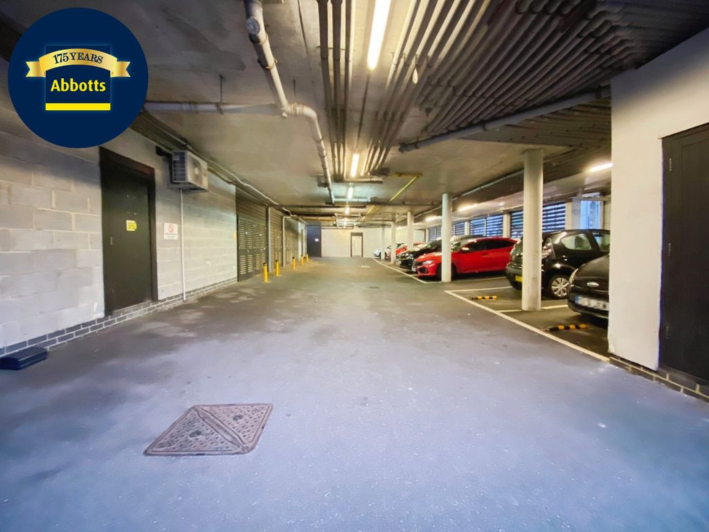 Property photo 2 of 10