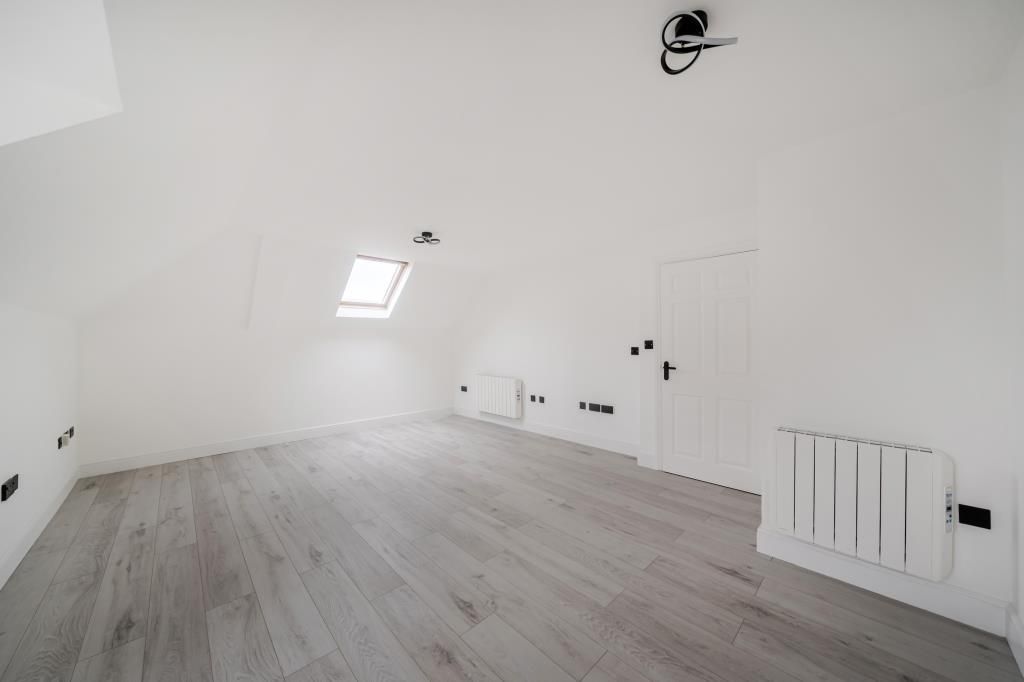 Property photo 1 of 16 Internal