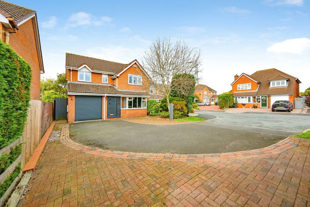 Property photo 1 of 29 Pbox-Img.Jpg