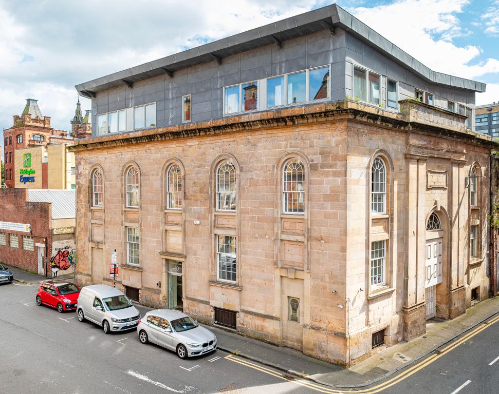 Property photo 1 of 52
