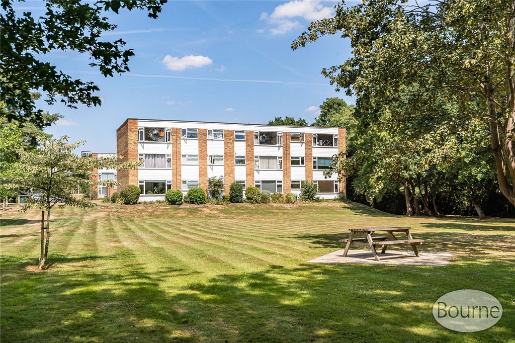 Property photo 1 of 16 Picture No. 06