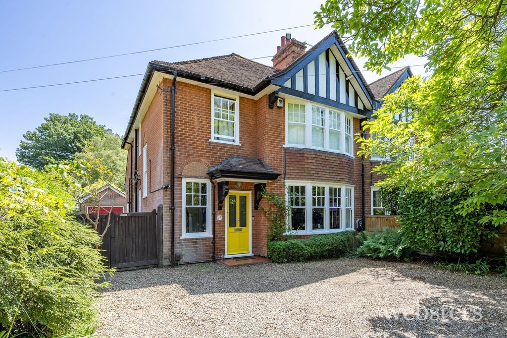 Property photo 1 of 29