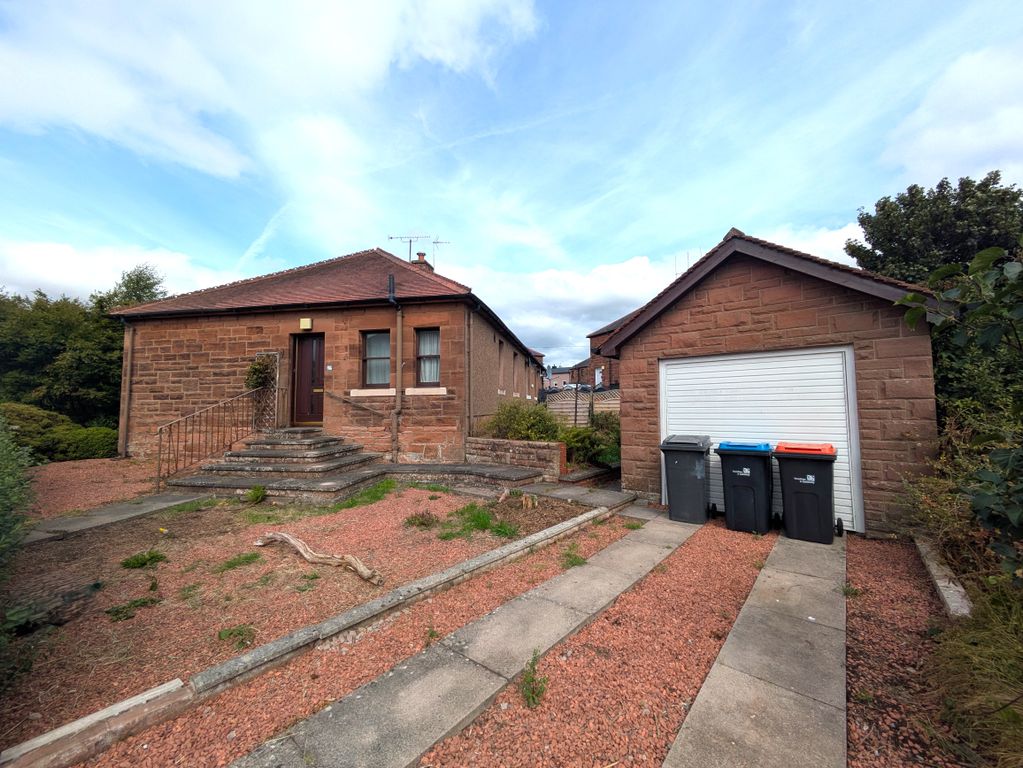 Property photo 3 of 26