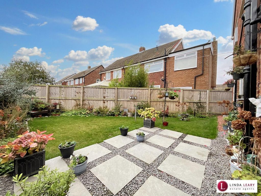 Property photo 2 of 16 Exterior