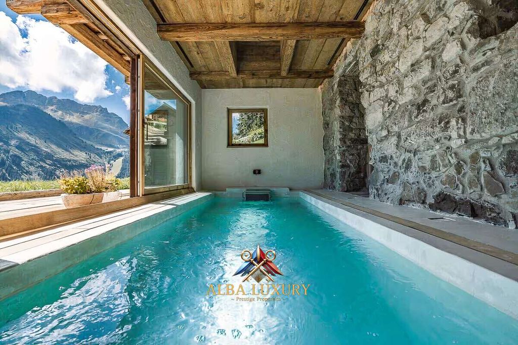 Property photo 2 of 48