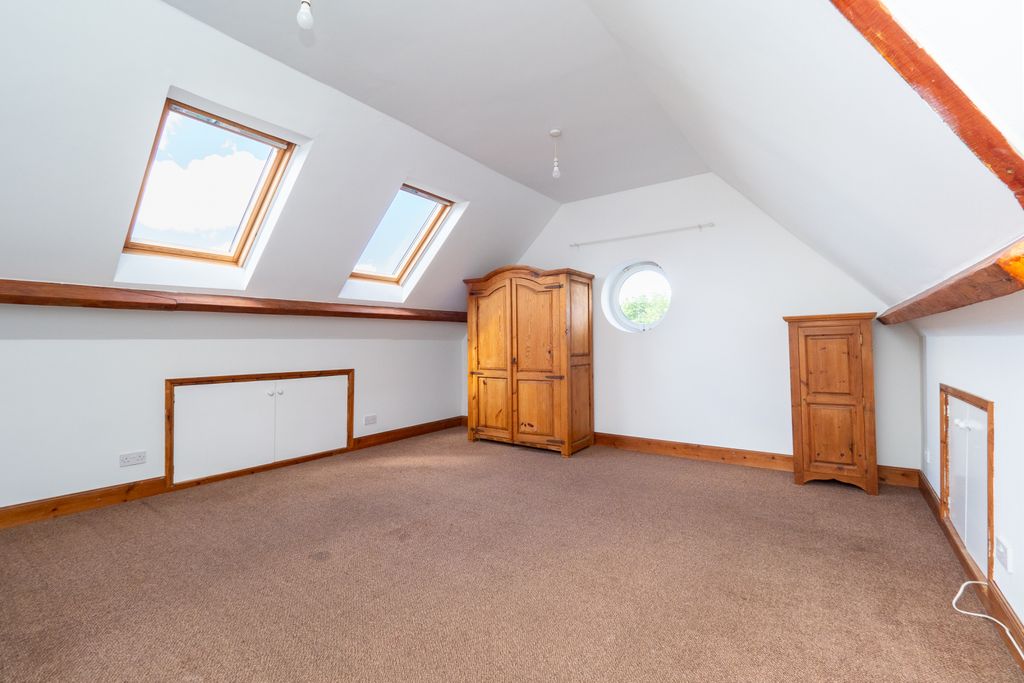 Property photo 2 of 10 Picture No. 02