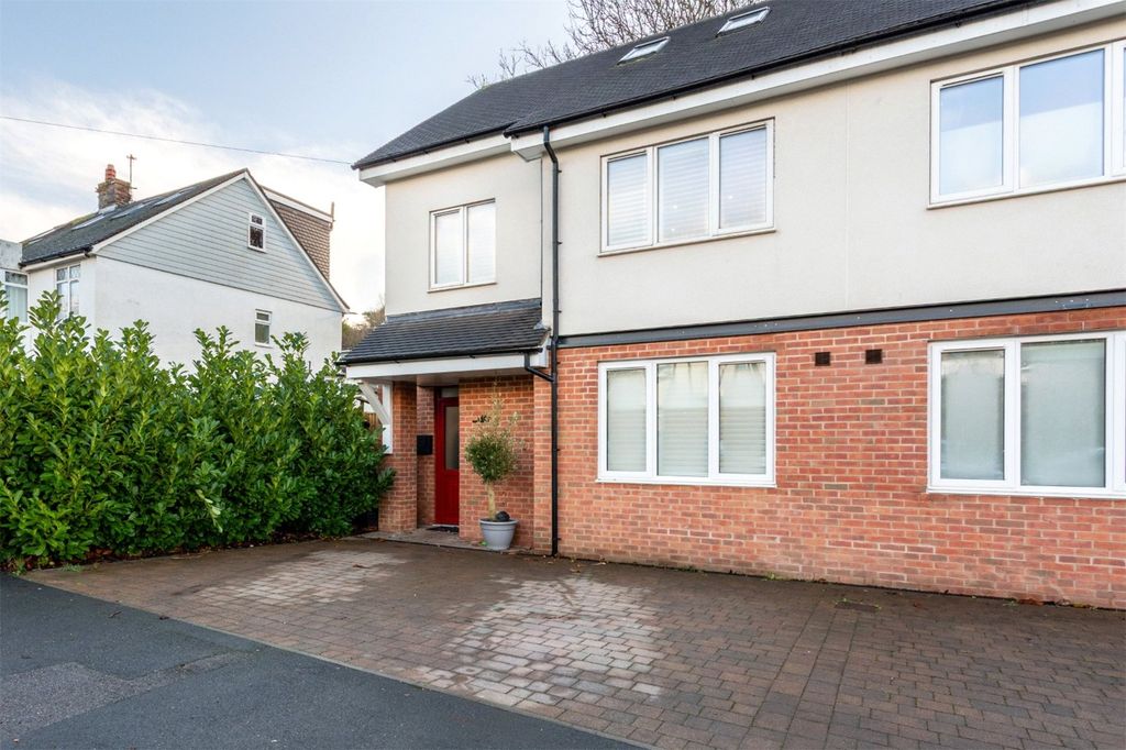 Property photo 1 of 17 Picture No. 07