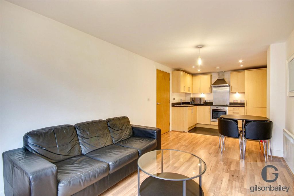 Property photo 3 of 10 4Rl5Vwib3Esj24Igsabuxg