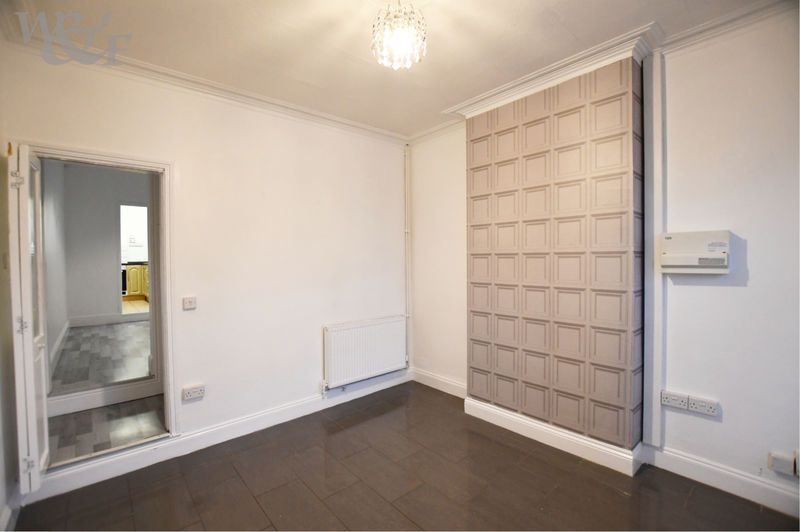 Property photo 2 of 20 Photo 17