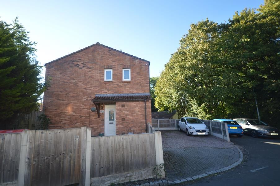 Property photo 1 of 11