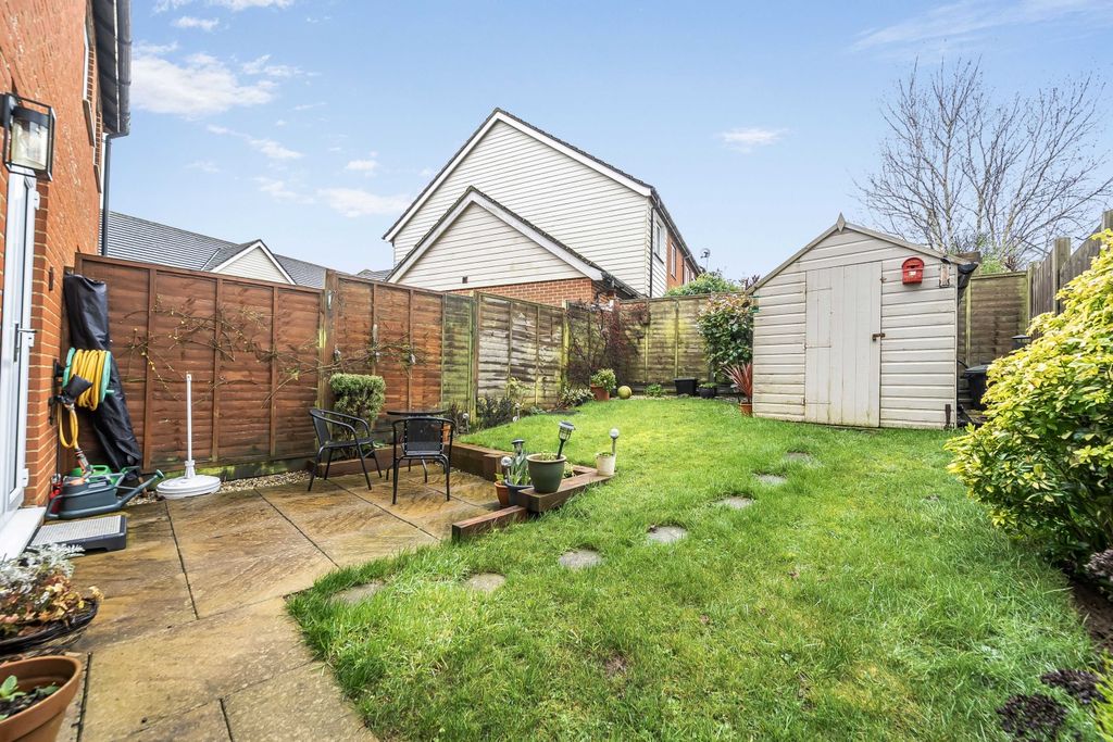 Property photo 3 of 11 Garden