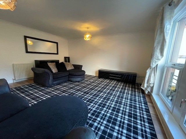 Property photo 2 of 9 Photo 2