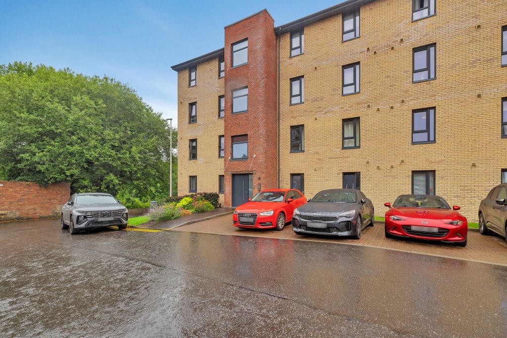 Property photo 2 of 33 1