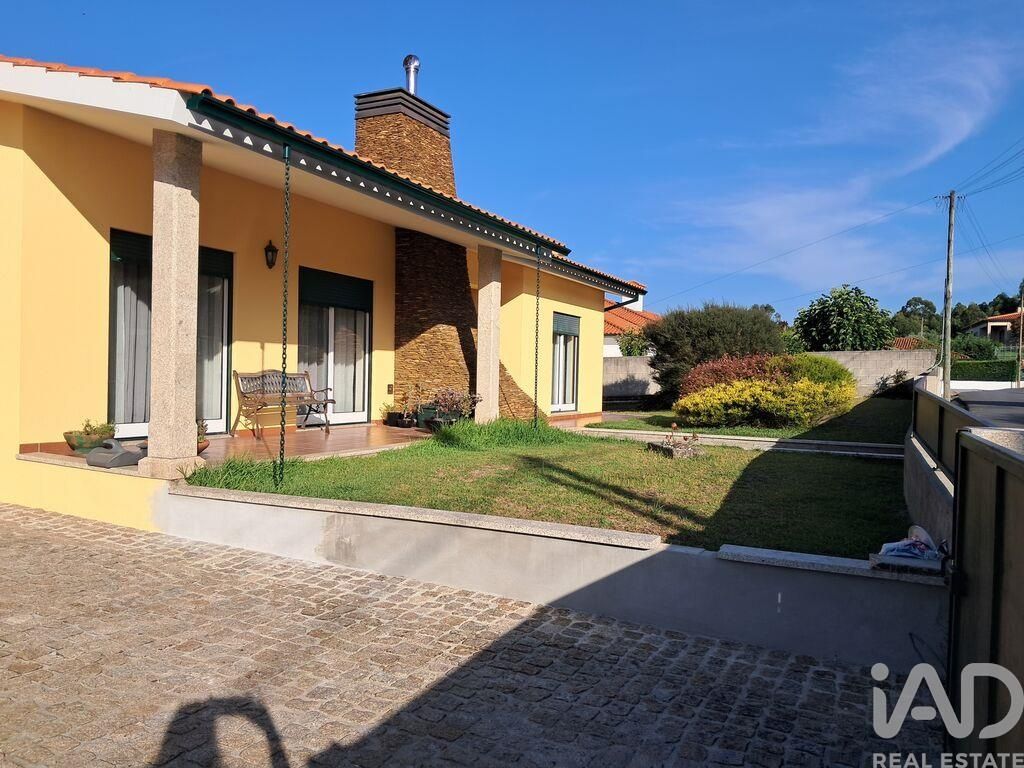 Property photo 2 of 30