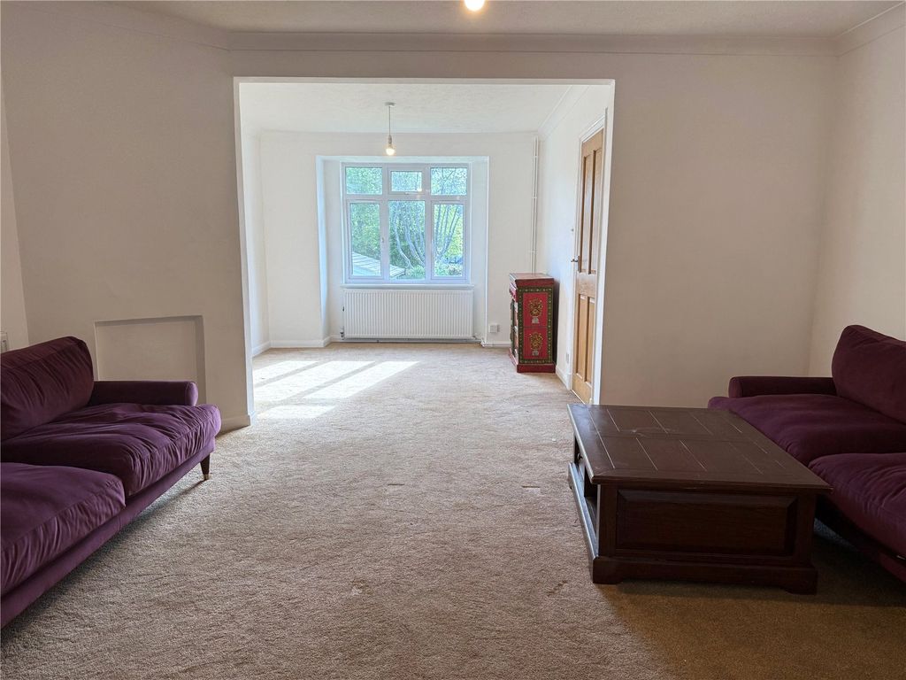 Property photo 3 of 15 Picture No. 21