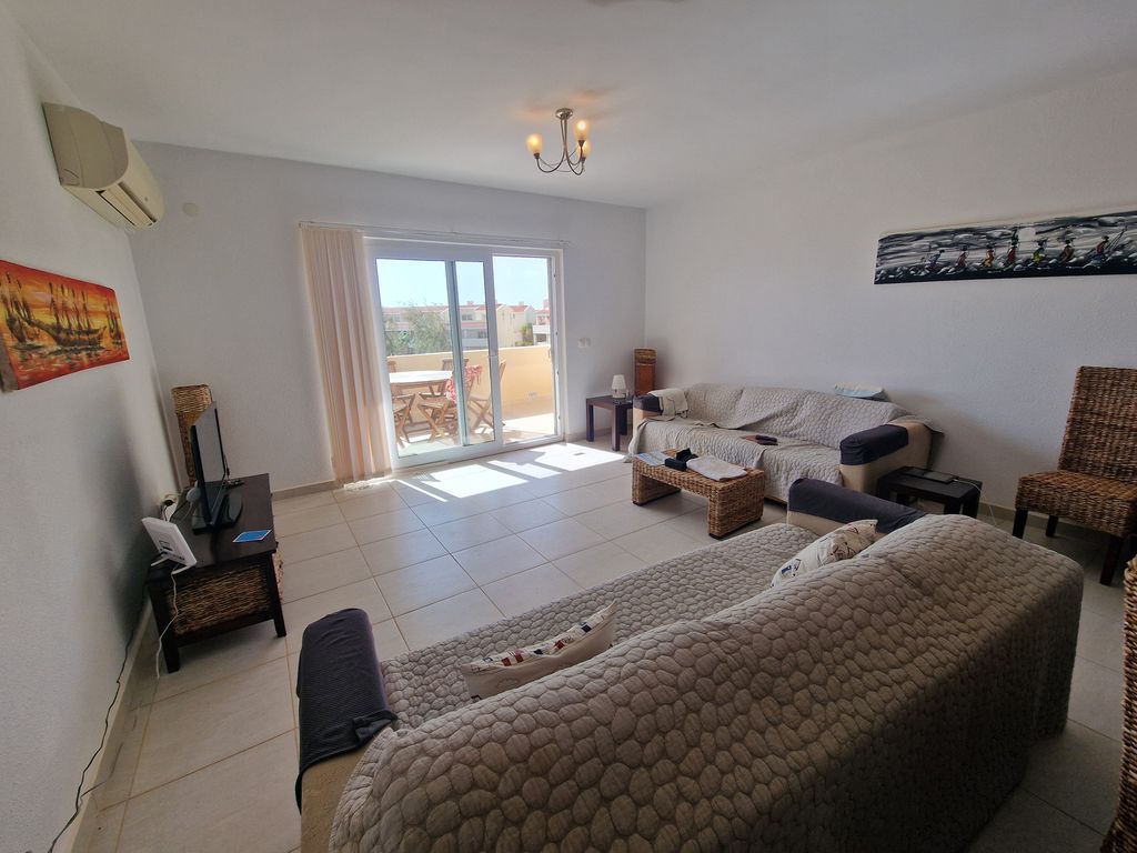 Property photo 2 of 11 Livingroom: Glorious Ocean Views: 3 Bed Penthouse – Paradise Beach
