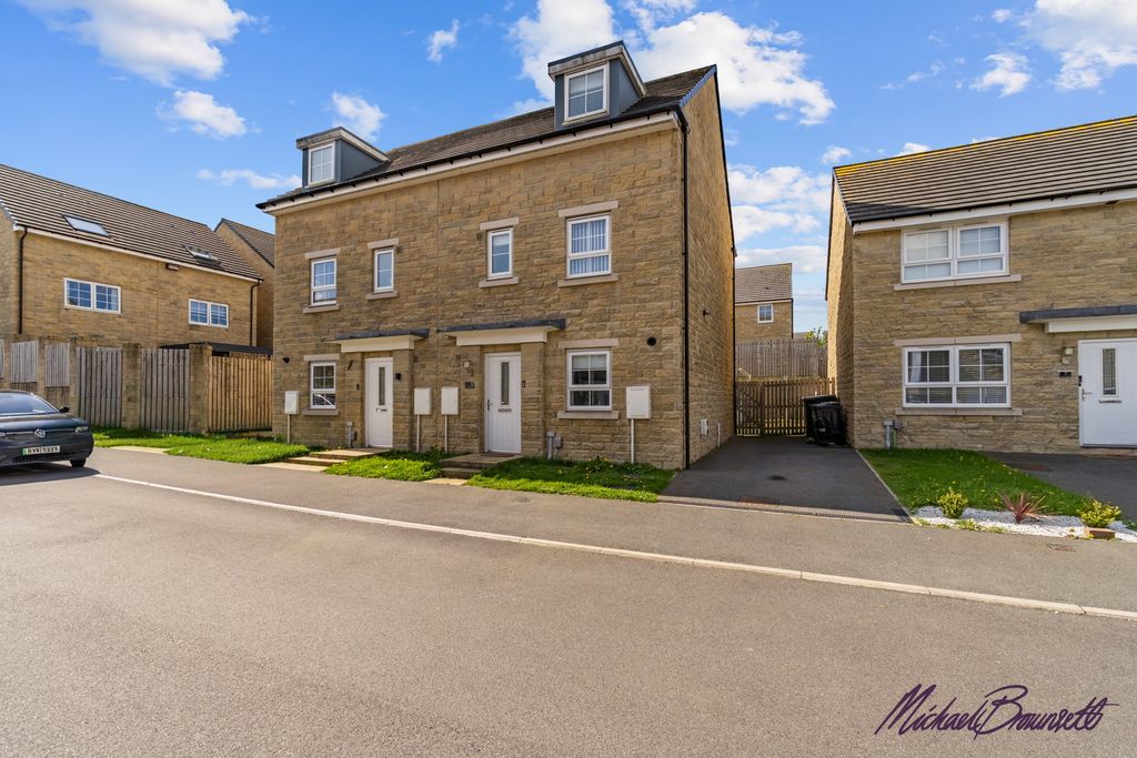 Property photo 1 of 30