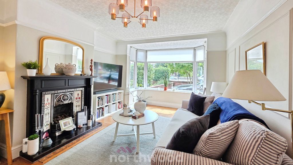 Property photo 2 of 30