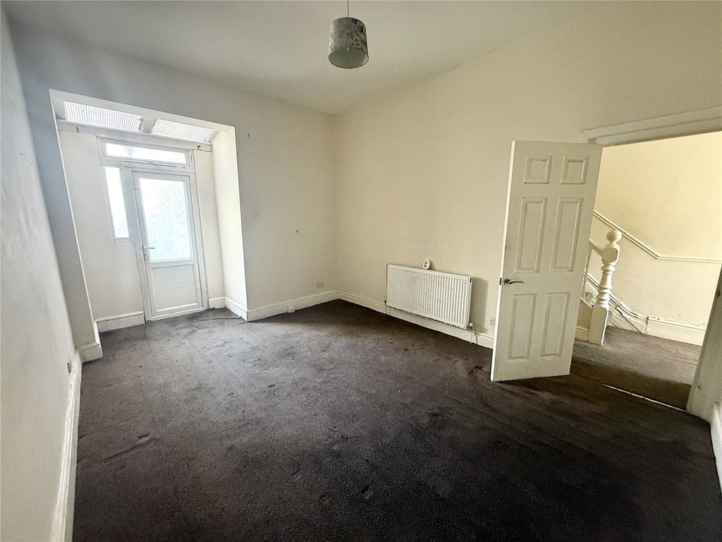 Property photo 3 of 15 Picture No. 03