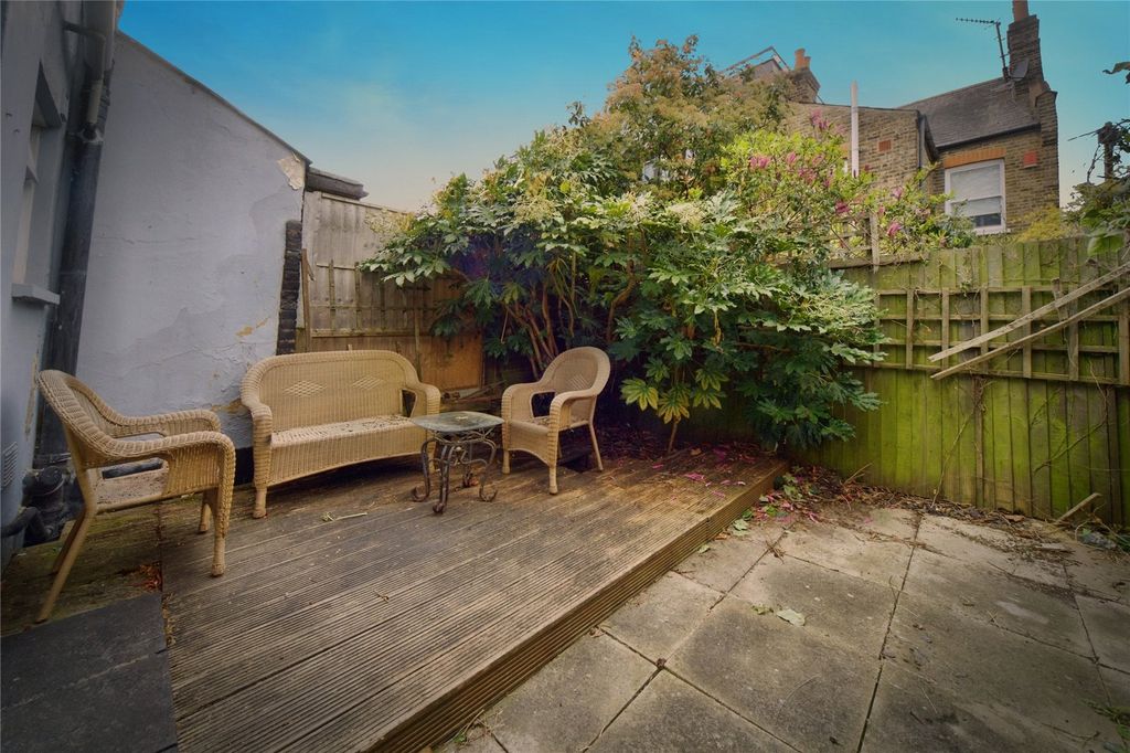 Property photo 1 of 14 Picture No. 20