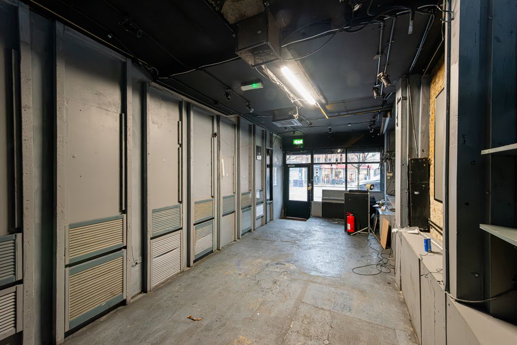 Property photo 3 of 6 Camden Street 11-003