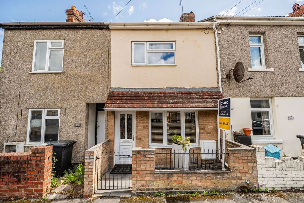 Property photo 1 of 11 16A1Ed5063867A146961416A1Ebb2c458d31