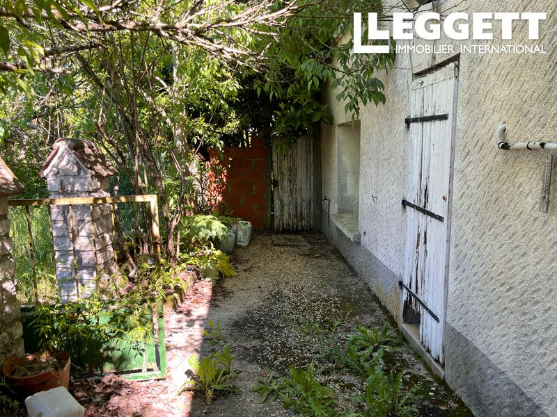 Property photo 3 of 10