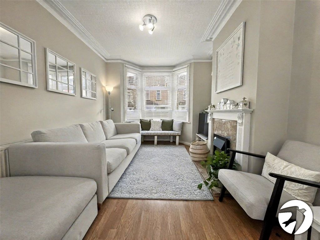 Property photo 2 of 13 Picture No. 24