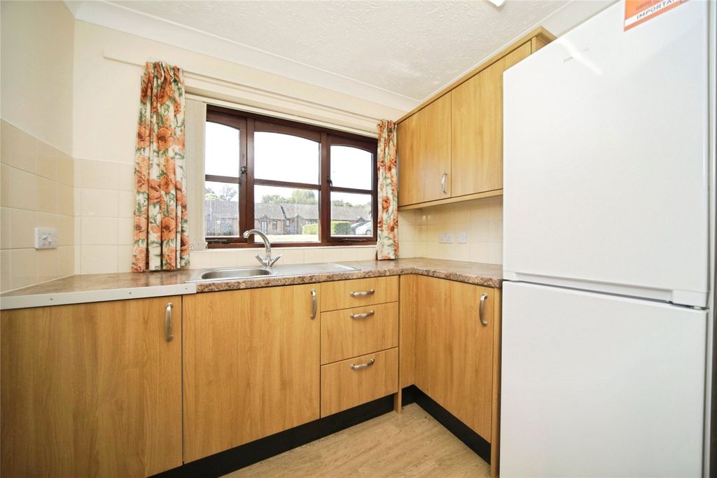 Property photo 3 of 10 Picture No. 11