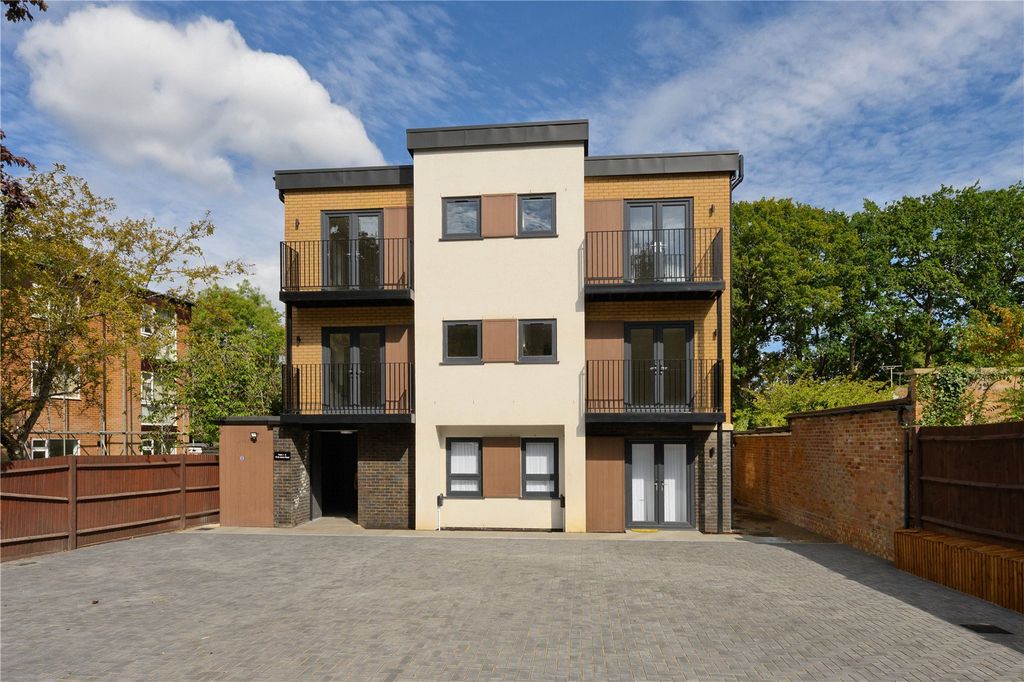 Property photo 1 of 9 Main Image
