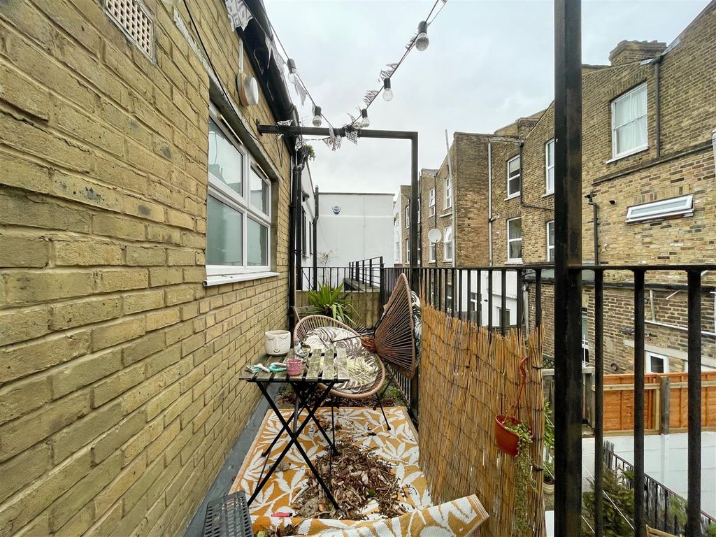 Property photo 3 of 12 20240322_153339000_Ios.Jpg