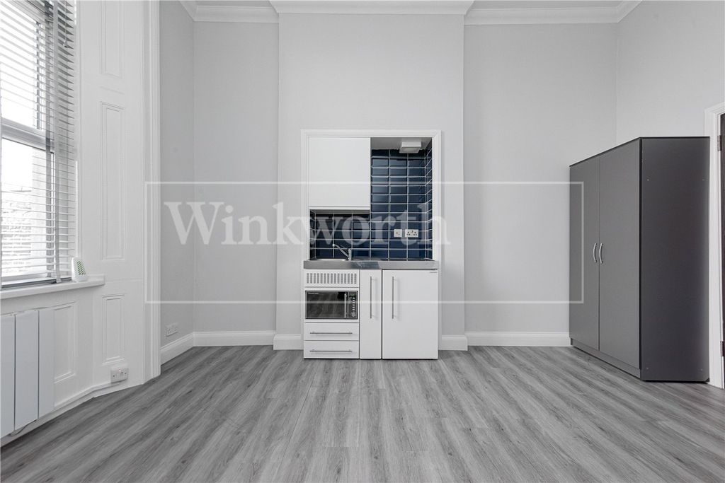 Property photo 1 of 5 Picture No. 09