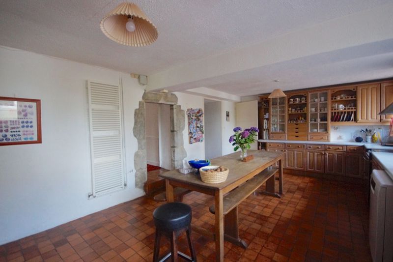 Property photo 3 of 18 Photo 3