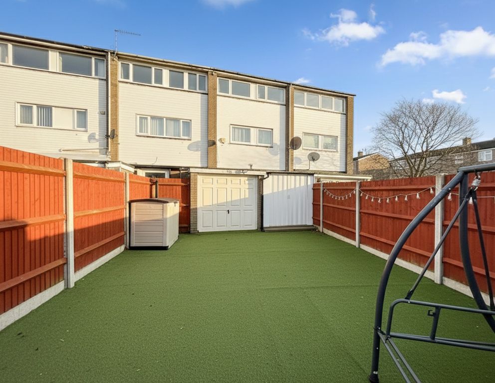 Property photo 3 of 18 4523404