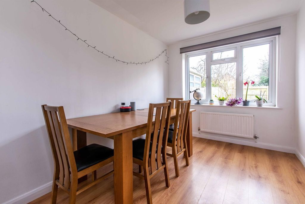 Additional image 5 of 3 bed semi-detached house for saleParkstone Close, West Bridgford NG2
