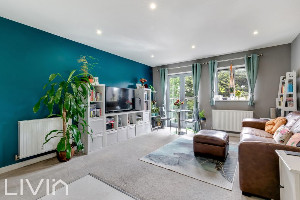 Property photo 1 of 12 Photo 2