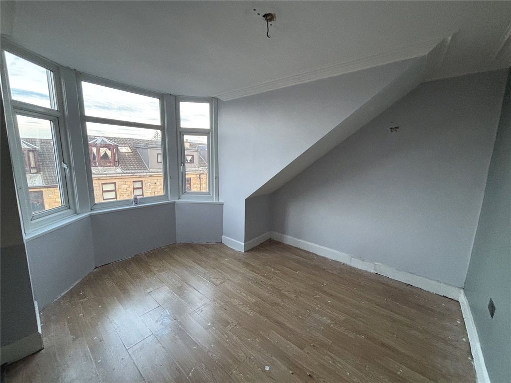 Property photo 2 of 12 Picture No. 10