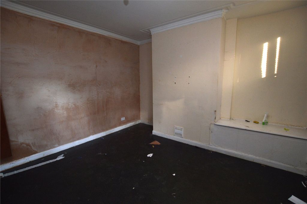 Property photo 3 of 7 Picture No. 07