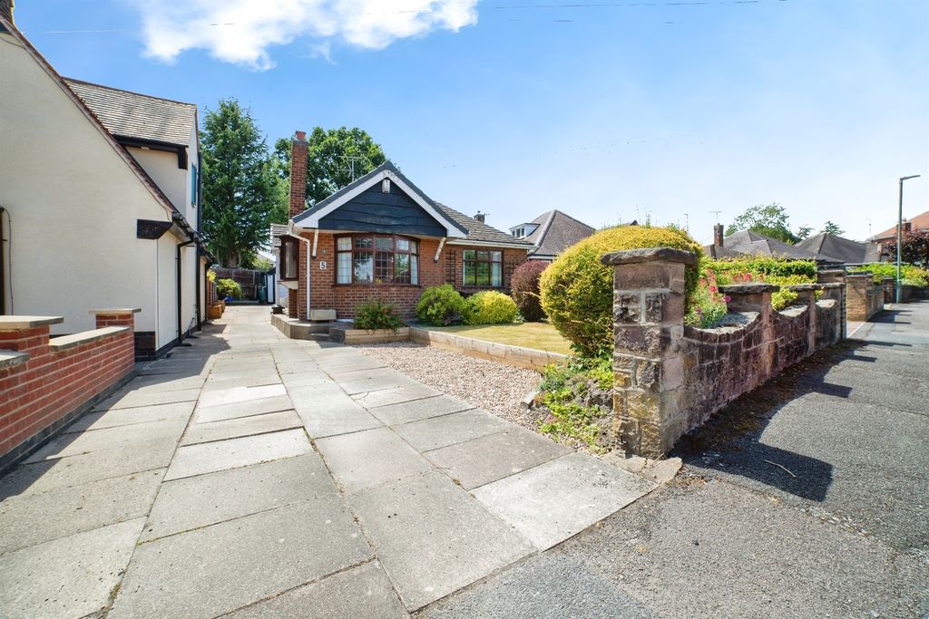 Property photo 2 of 17