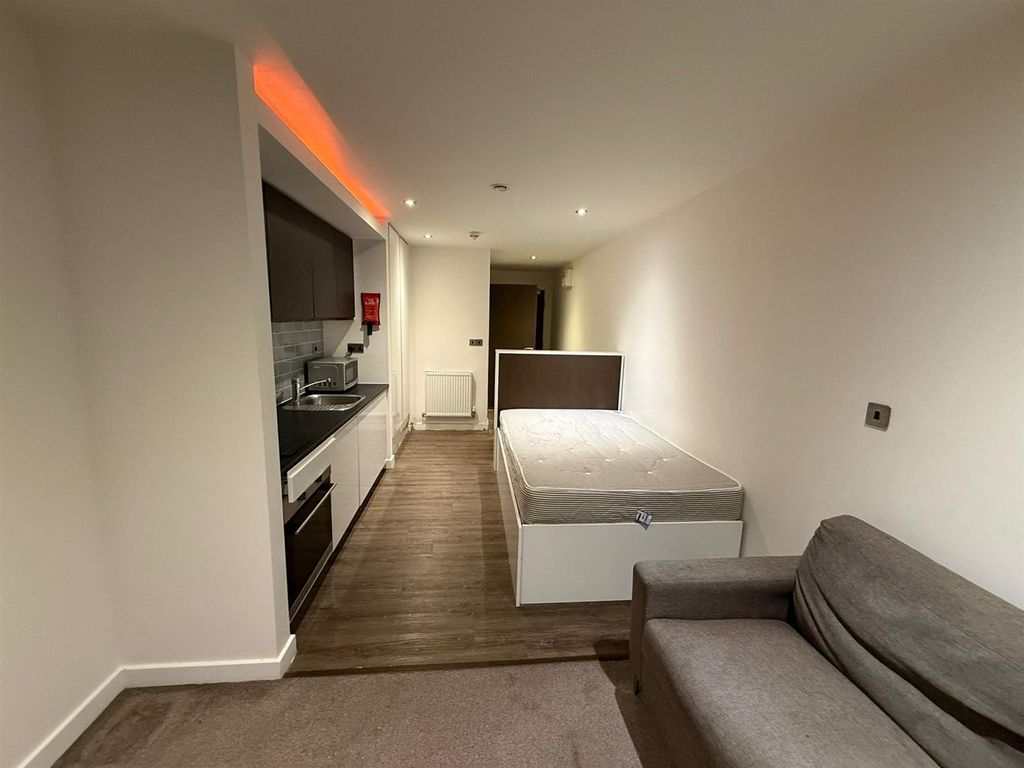 Property photo 1 of 12 Whatsapp Image 026-03-18 At 07.39.34.Jpeg