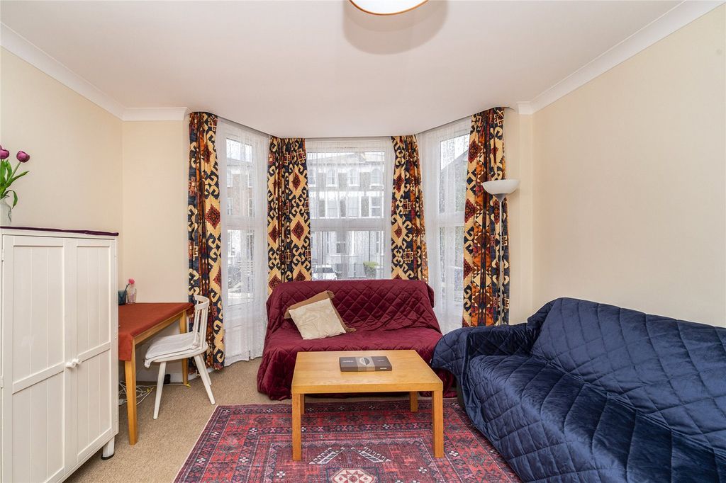 Property photo 3 of 12 Picture No. 19