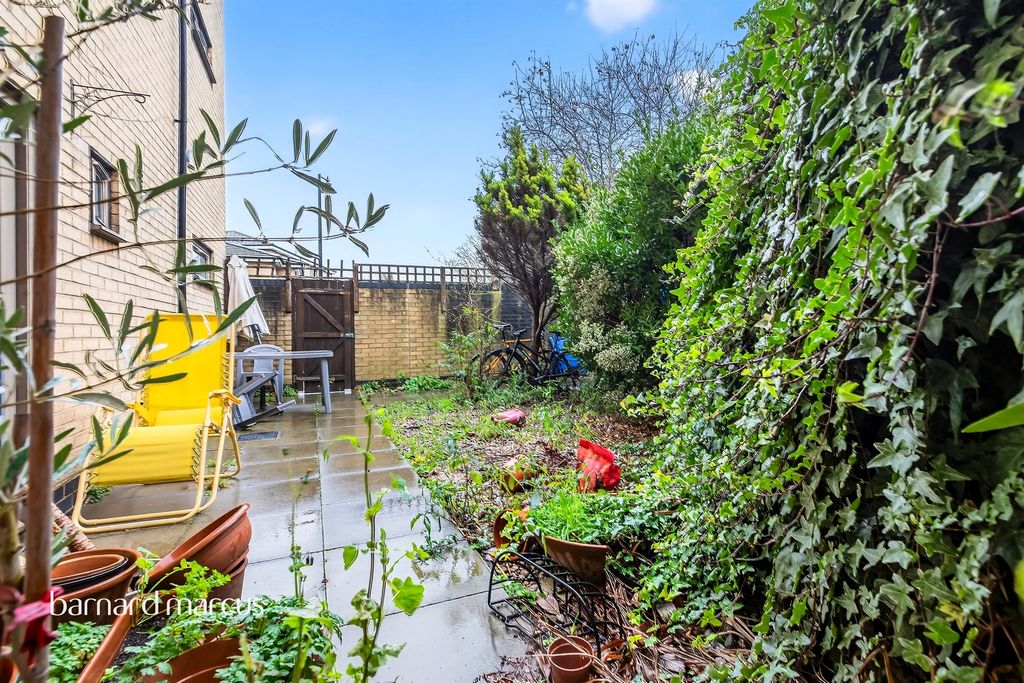 Property photo 3 of 16 Rear Garden